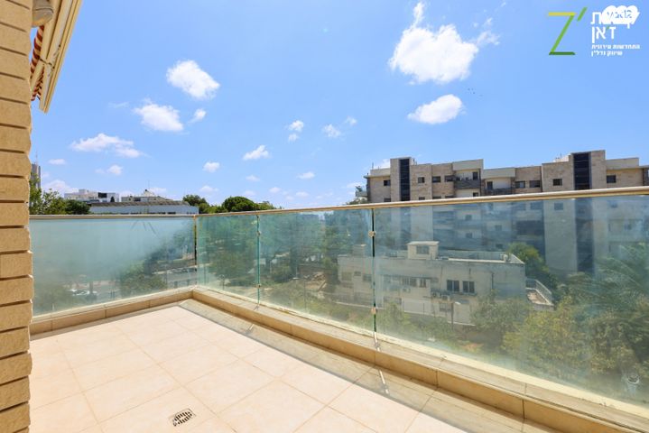 דירה, שמואל הנגיד 7, מרכז, הרצליה
