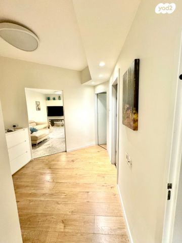 דירת גן, יוסף שכטר, אחוזה, חיפה