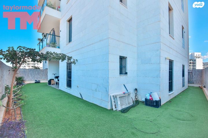 דירת גן, שעורה, עמירם, פרדס חנה כרכור