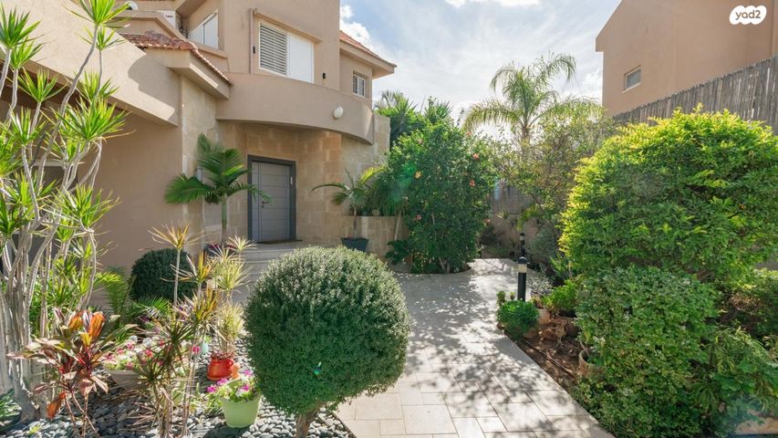 בית פרטי/ קוטג', אברהם אבן שושן, נאות לון, באר שבע