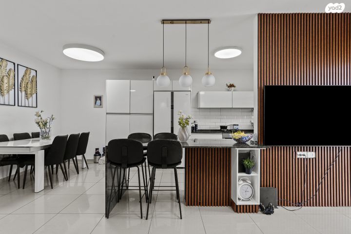 רחובות החדשה