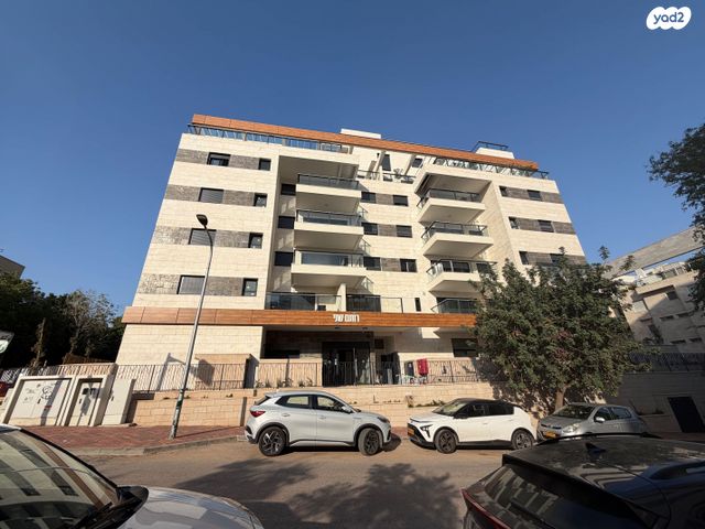 דירה, הגדוד העברי, קרית ויצמן, רעננה