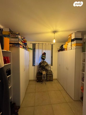 דירה, שדרות עמק יזרעאל, שקמים ואגמים, אשקלון