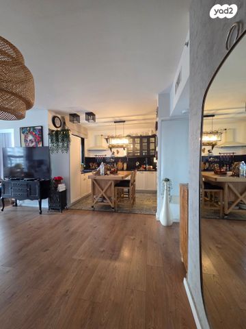 דירה, מבצע דקל, נווה גן, פתח תקווה