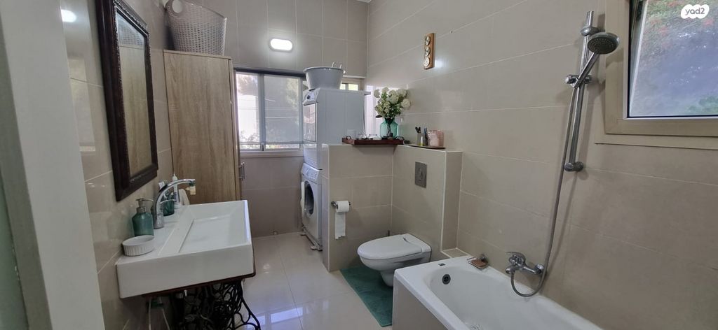 דירה, אילת, נווה שאנן, חיפה