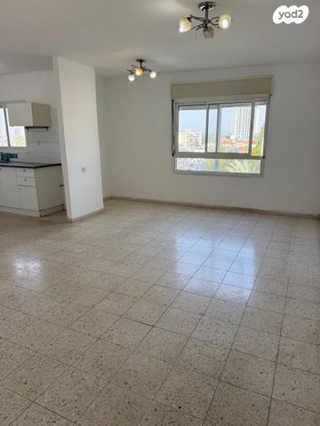 חטיבת גולני 12