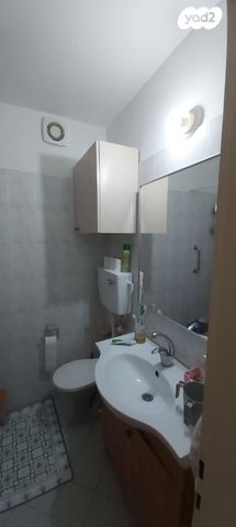 דירה, דוד המלך 11, יהושפט, ערד