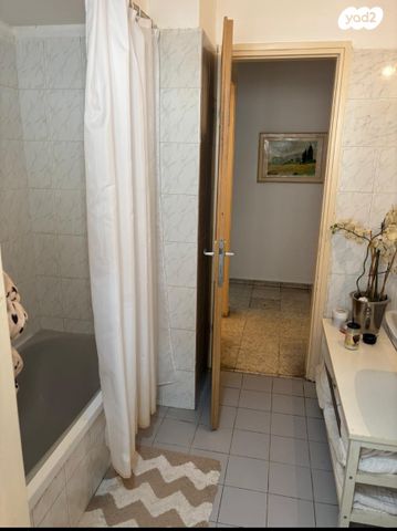 דירה, קרית שרת מערב, חולון