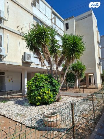 דירה, דוד אלעזר, אבן גבירול, רחובות