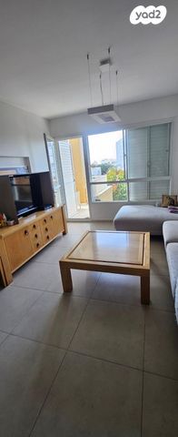 דירה, לב הפארק, רעננה