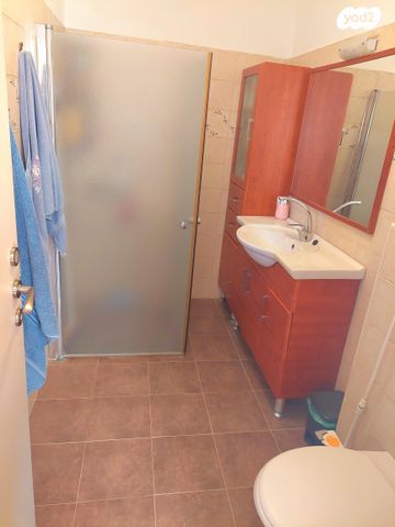 דירה, זרובבל 13, מרכז מזרחי, נס ציונה