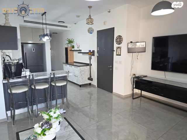 גג/ פנטהאוז, האצ"ל, רובע א', אשדוד