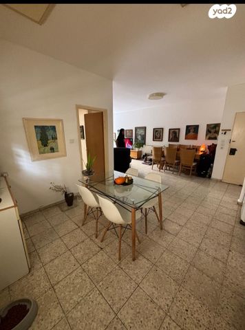 דירה, קרית שרת מערב, חולון