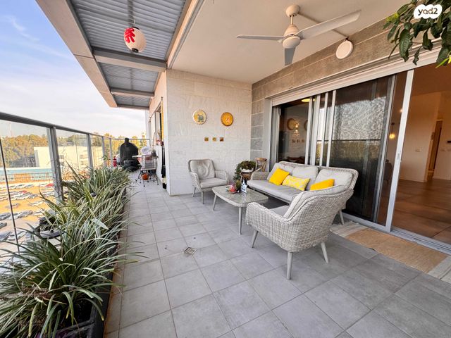 דירה, דליה רביקוביץ, מרכז, הרצליה