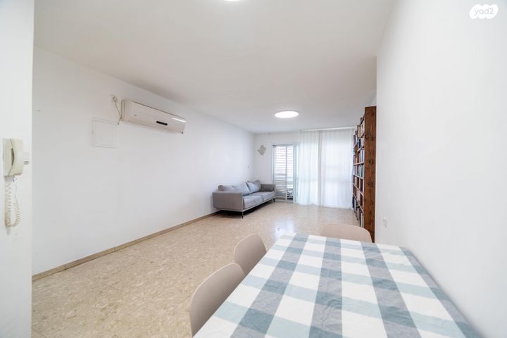 דירה, סוקולוב 14, מגדיאל, הוד השרון