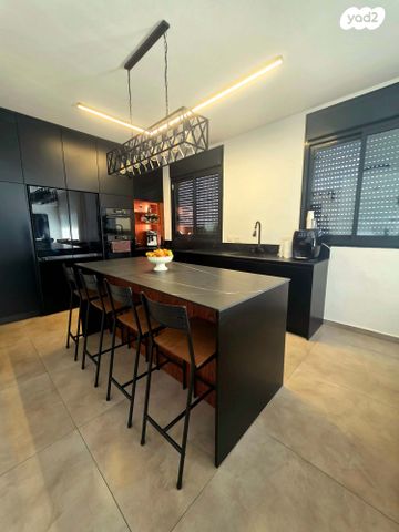 דירה, הבה"דים, נרקיסים, ראשון לציון