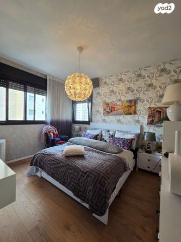 דירה, מבצע דקל, נווה גן, פתח תקווה