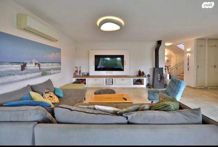 דו משפחתי, גלבוע, מצפה אבי''ב, מצפה אבי"ב