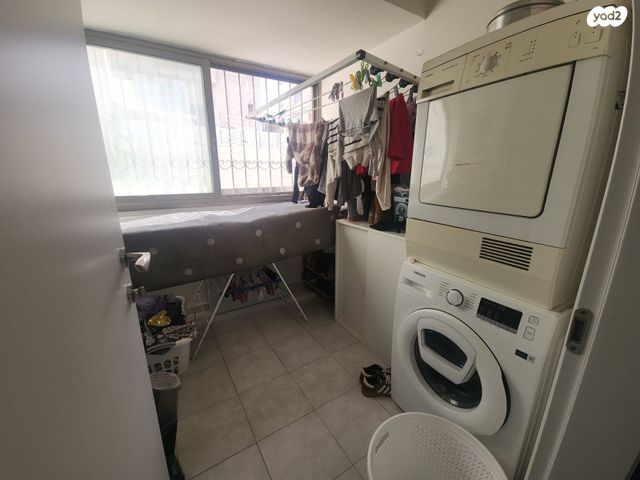 דירת גן, מרכז, הרצליה