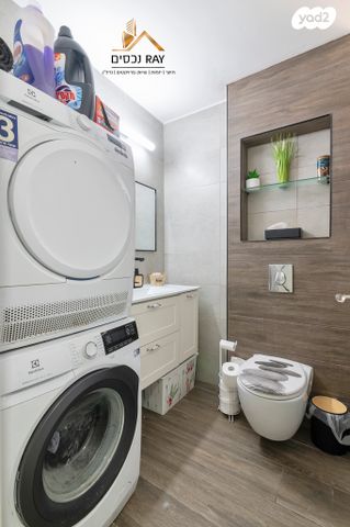 דירה, הדרור, נאות בן גוריון, יבנה