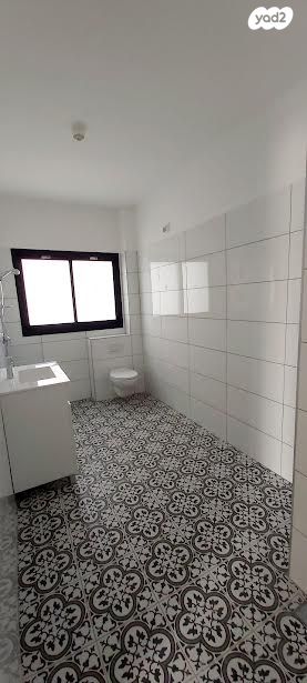 גג/ פנטהאוז, נווה אשר, פרדס חנה כרכור