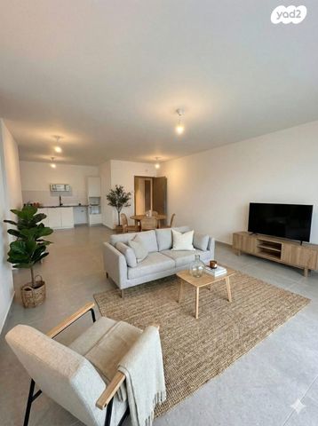 דירה, כרמי הנדיב, אחוזת רוטנר, קרית מלאכי