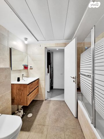 דירה, אברהם מחרז 18, סנטרל פארק / האצטדיון, באר שבע