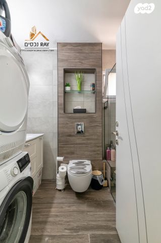 דירה, הדרור, נאות בן גוריון, יבנה