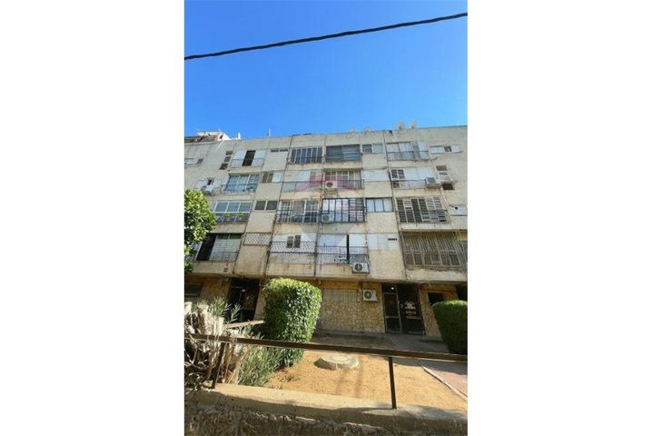 דירה, צוקרמן 22, נווה אליעזר וכפר שלם מזרח, תל אביב יפו