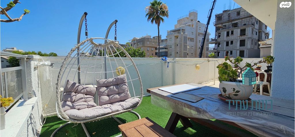 בית פרטי/ קוטג', מוהליבר 10, נתניה