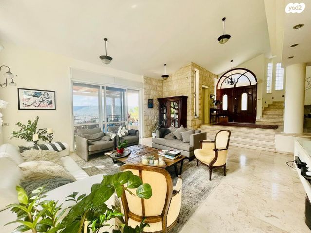 בית פרטי/ קוטג', שארית הפליטה, הוד הכרמל, דניה, חיפה