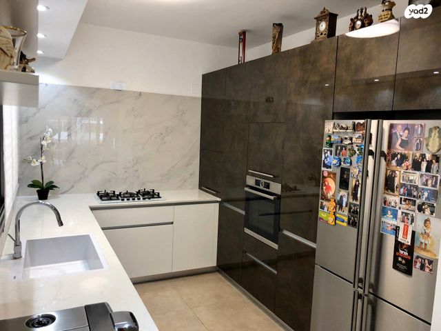 דירה, דוד רמז, עיר, מרכז העיר, נהריה