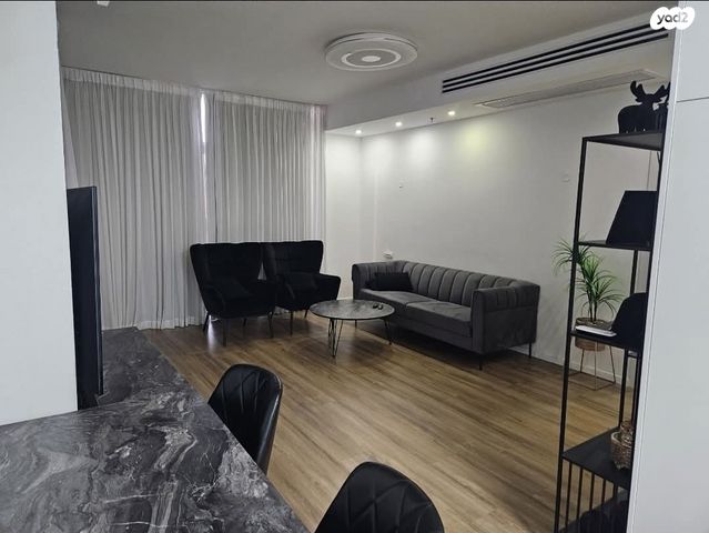 יוסף בורג 90