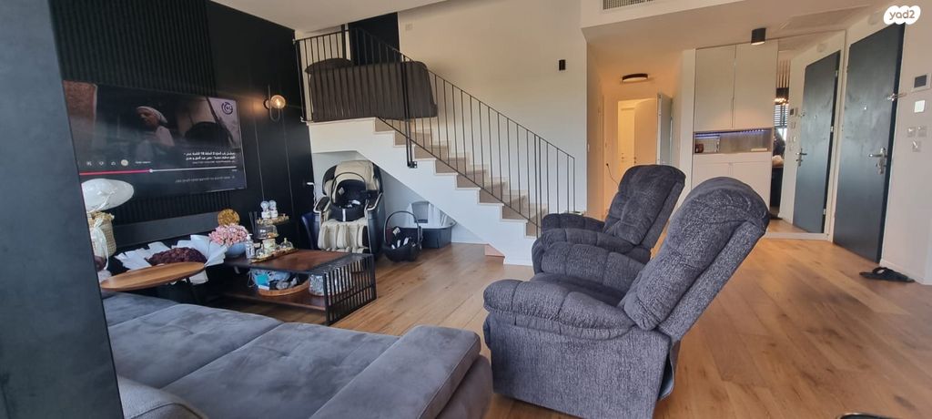 גג/ פנטהאוז