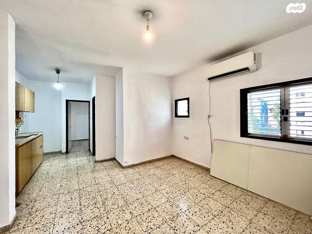 דירה, הרב קוק 20, צפון מערב מרכז העיר, נתניה