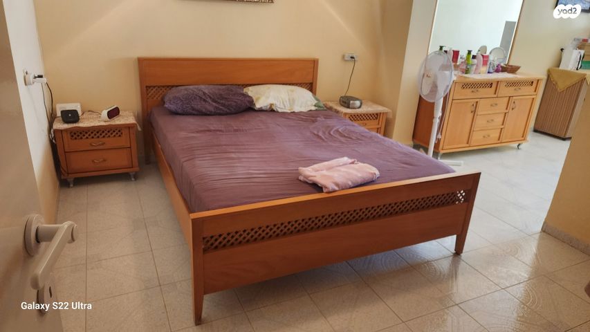 דירת גן, אליעזר פרי, שיכון ב', קרית שמונה