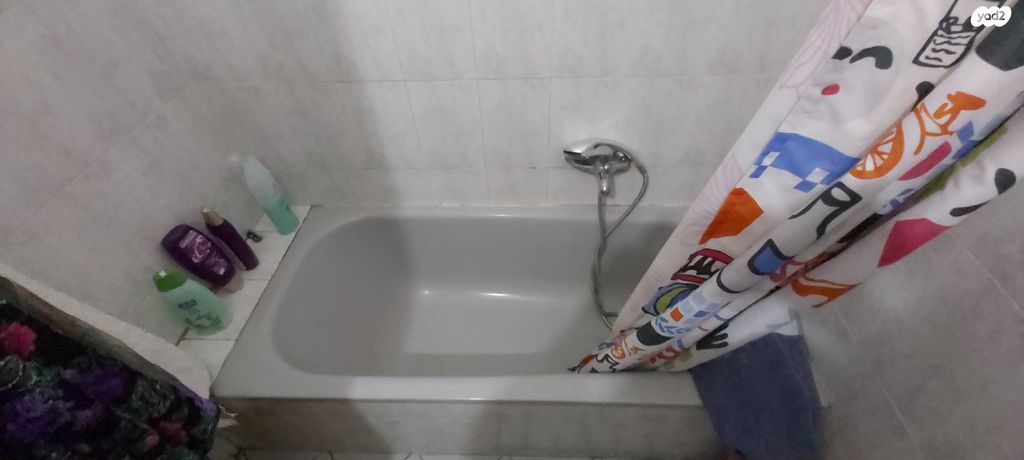 דירה, דוד המלך 11, יהושפט, ערד