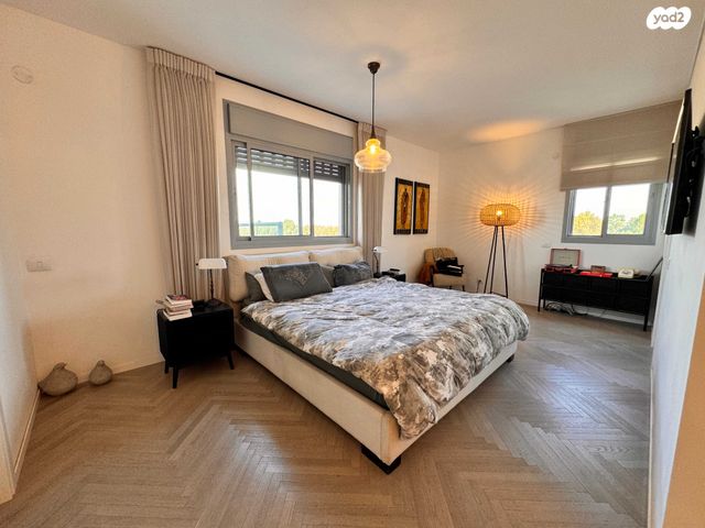 דירה, דליה רביקוביץ, מרכז, הרצליה