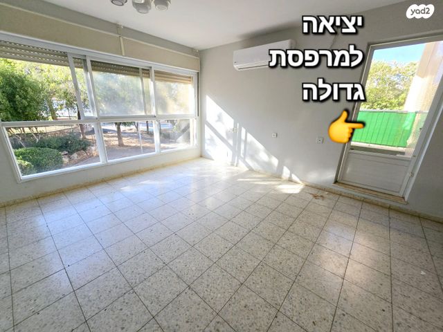 דירה, תירוש, הגליל, כרמיאל