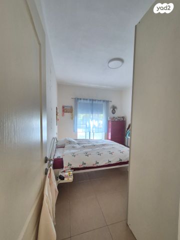 דירת גן, א.מ. ברכיהו, ירושלים