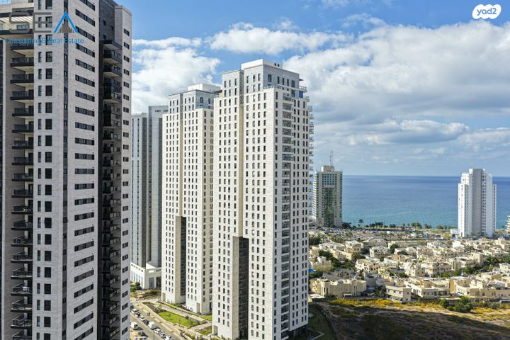 גג/ פנטהאוז, אמנון ליפקין שחק 3, נוף הטיילת, נתניה