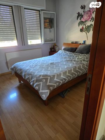 דירה, שמואל תמיר כצנלסון, פסגת זאב, ירושלים