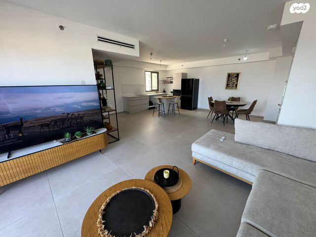 גג/ פנטהאוז, מלחמת ששת הימים, מרכז העיר, חדרה