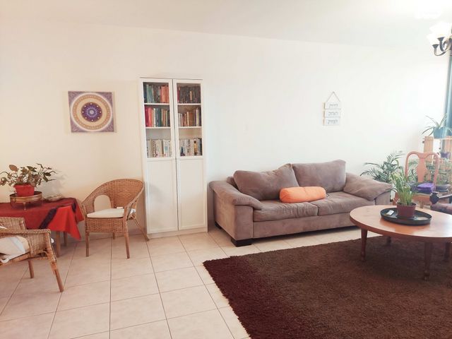 דירה, זרובבל 13, מרכז מזרחי, נס ציונה