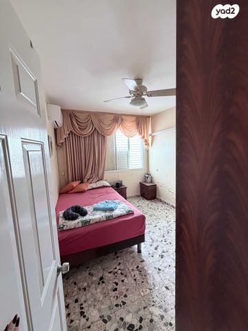 דירה, הרבי מלובאוויטש, צפת