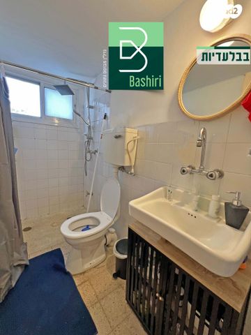 דו משפחתי, דן, דן