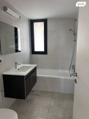 דירה, שיינקין, שינקין, גבעתיים