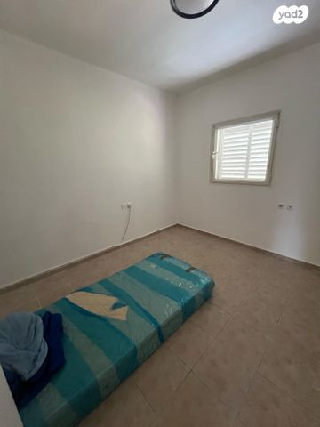 דירה, אבני חן, אילת