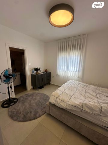 דירה, חמרא, עיר היין, אשקלון