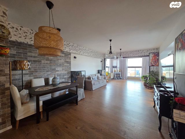 דירה, מבצע דקל, נווה גן, פתח תקווה